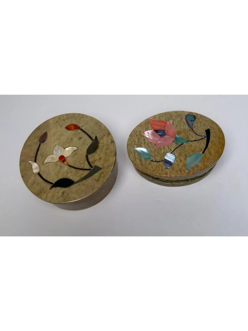 VTG Soapstone Floral Trinket Boxes Set Of 2 Handmade In India Pearl Collectible